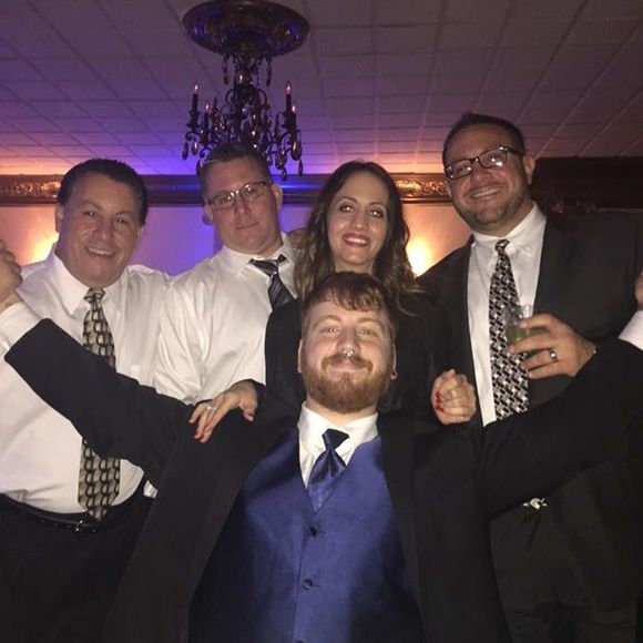 Meet your Posher, Chris - Picture 1 of 1